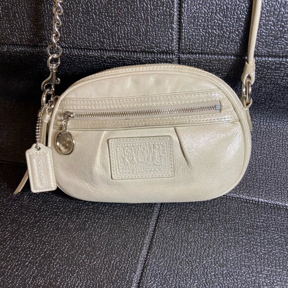 Coach Poppy Shimmer Leather Mini Crossbody Bag – Ivory - Picture 3 of 6